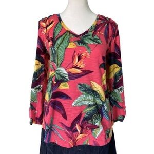 Chico’s Cotton Botannical‎ Slub V-neck Tee Strawberry Margarita (Size XS)